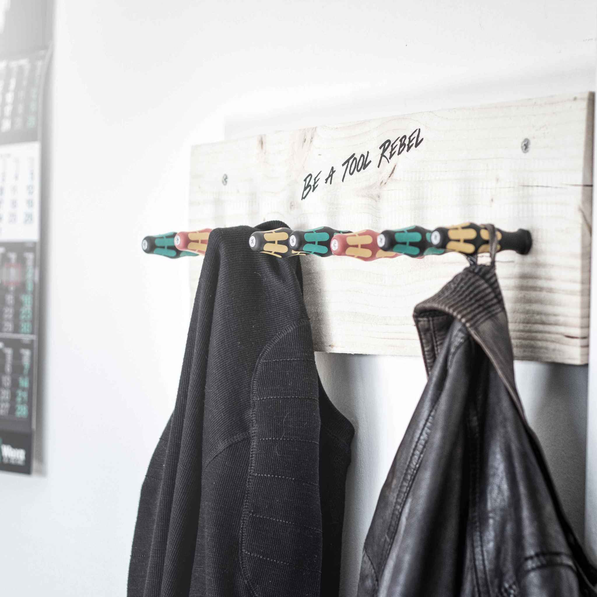 Garderobe Dranhänger